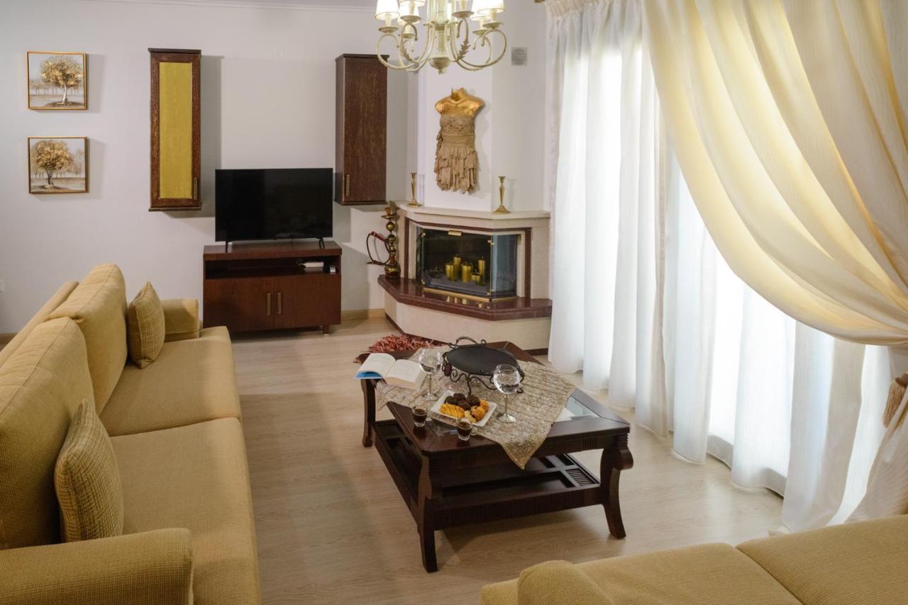 Luxury Dafnis House Daire Karaferye Dış mekan fotoğraf